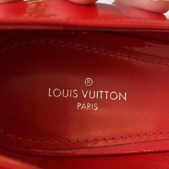 Authentic Louis Vuitton PatentLeather Cutout Flats - Picture 4 of 8